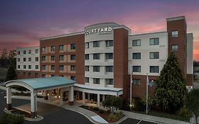 Courtyard Greensboro Airport